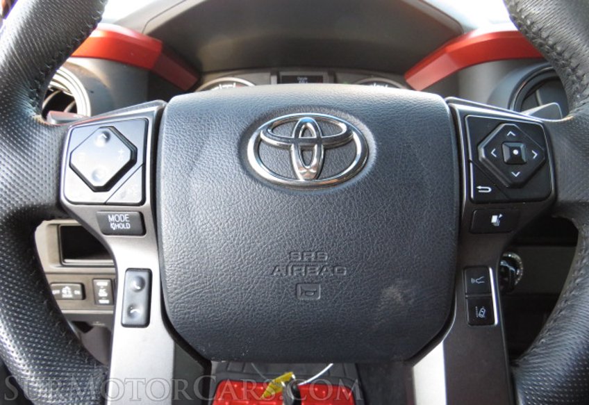 2019 Toyota Tacoma - Image 34