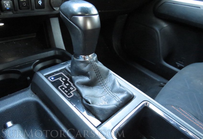 2019 Toyota Tacoma - Image 40