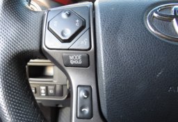 2019 Toyota Tacoma - Image 35