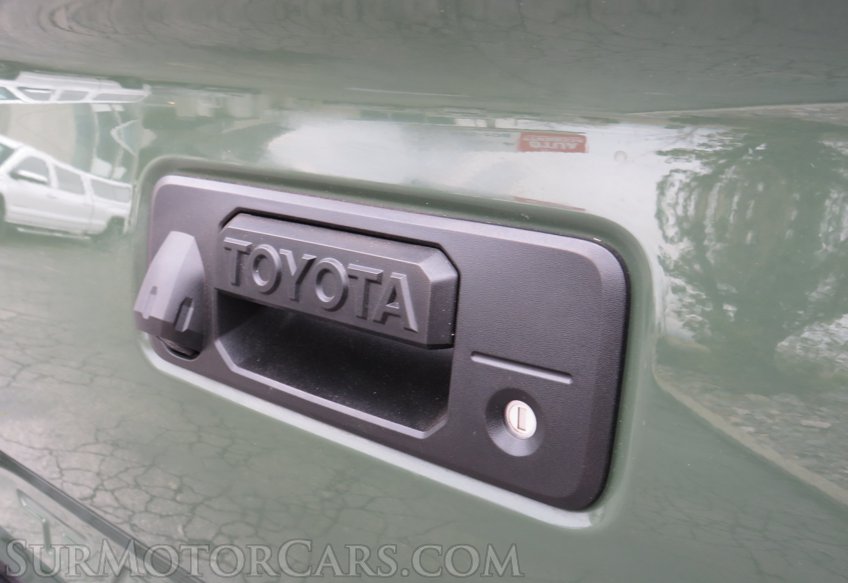 2021 Toyota Tacoma 4WD - Image 21