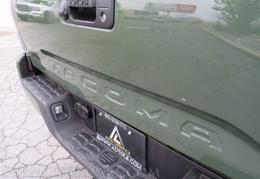 2021 Toyota Tacoma 4WD - Image 18