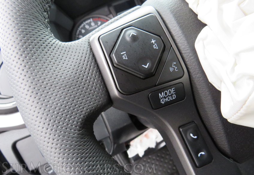 2021 Toyota Tacoma 4WD - Image 28