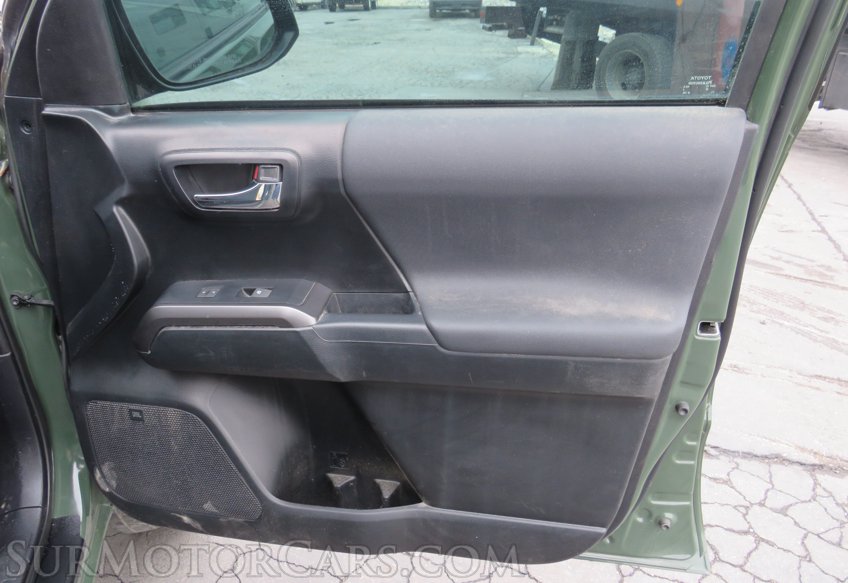 2021 Toyota Tacoma 4WD - Image 43