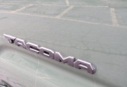 2021 Toyota Tacoma 4WD - Image 23