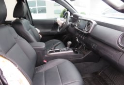 2021 Toyota Tacoma 4WD - Image 25