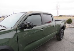 2021 Toyota Tacoma 4WD - Image 12