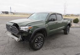 2021 Toyota Tacoma 4WD - Image 2