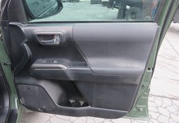 2021 Toyota Tacoma 4WD - Image 43