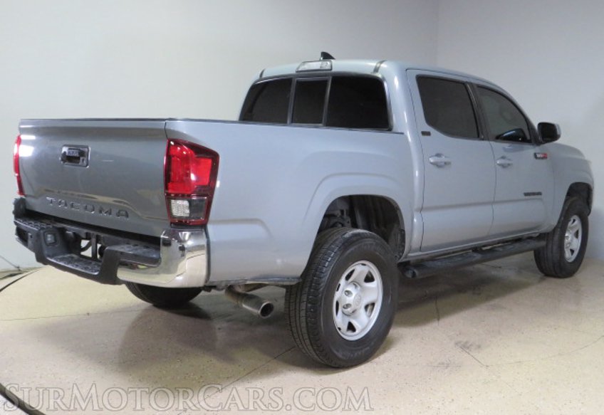 2019 Toyota Tacoma - Image 5