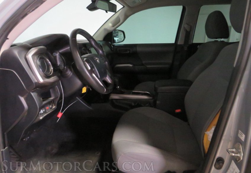 2019 Toyota Tacoma - Image 22