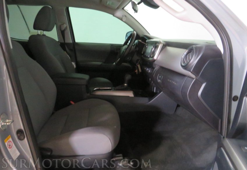 2019 Toyota Tacoma - Image 24