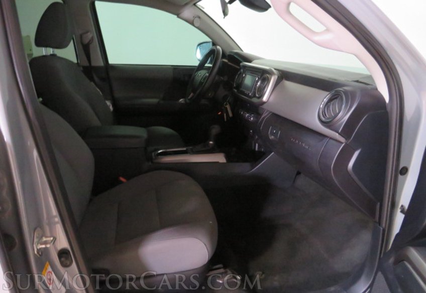 2019 Toyota Tacoma - Image 20