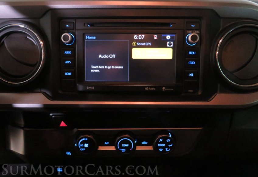 2019 Toyota Tacoma - Image 38