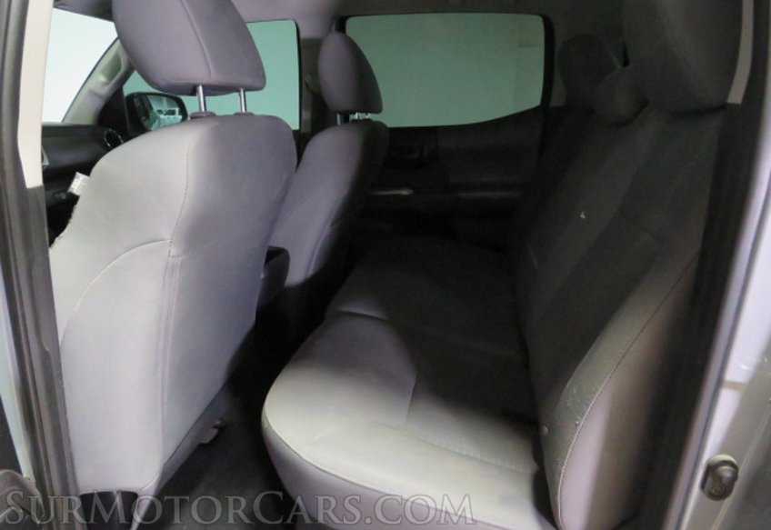 2019 Toyota Tacoma - Image 30