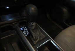 2019 Toyota Tacoma - Image 40