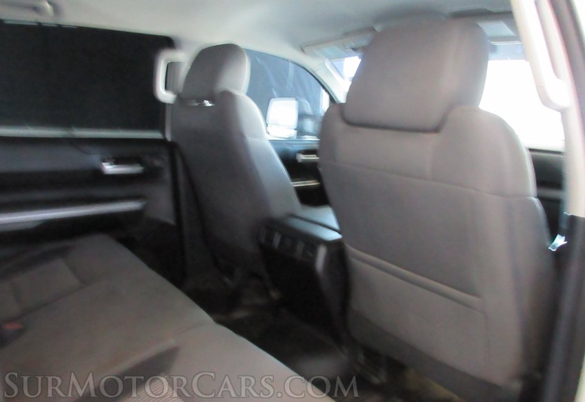 2015 Toyota Tundra 4WD Truck - Image 36
