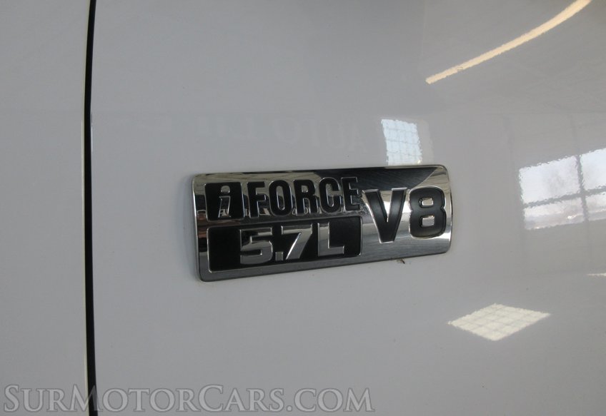 2015 Toyota Tundra 4WD Truck - Image 19