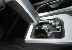 2015 Toyota Tundra 4WD Truck - Image 57