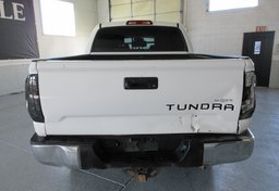 2015 Toyota Tundra 4WD Truck - Image 11