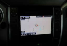 2015 Toyota Tundra 4WD Truck - Image 44