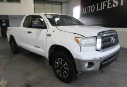 Thumbnail of 2013 Toyota Tundra 4WD Truck