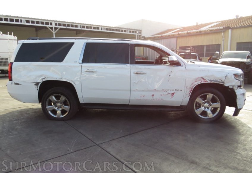 2016 Chevrolet Suburban - Image 12