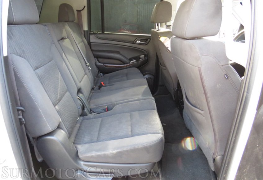 2016 Chevrolet Suburban - Image 27