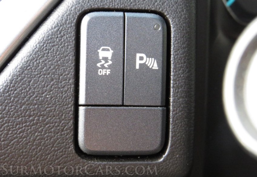 2016 Chevrolet Suburban - Image 37