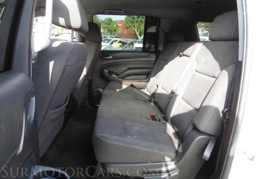 2016 Chevrolet Suburban - Image 26