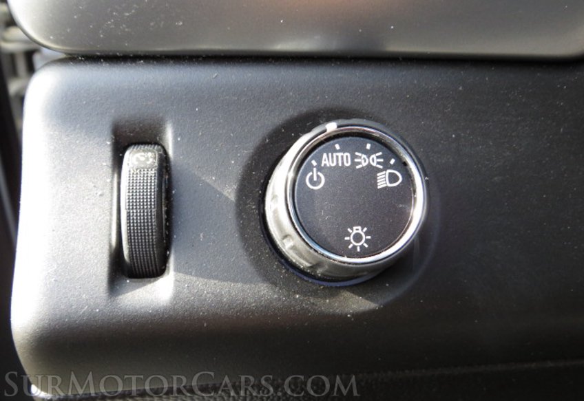 2016 Chevrolet Suburban - Image 38