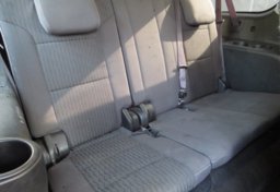 2016 Chevrolet Suburban - Image 31