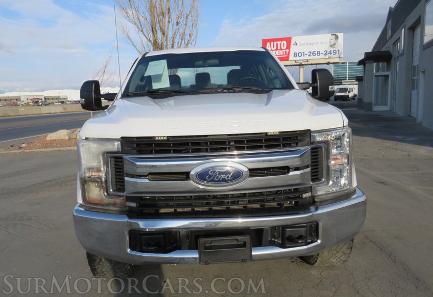 2019 Ford Super Duty F-350 SRW - Image 11