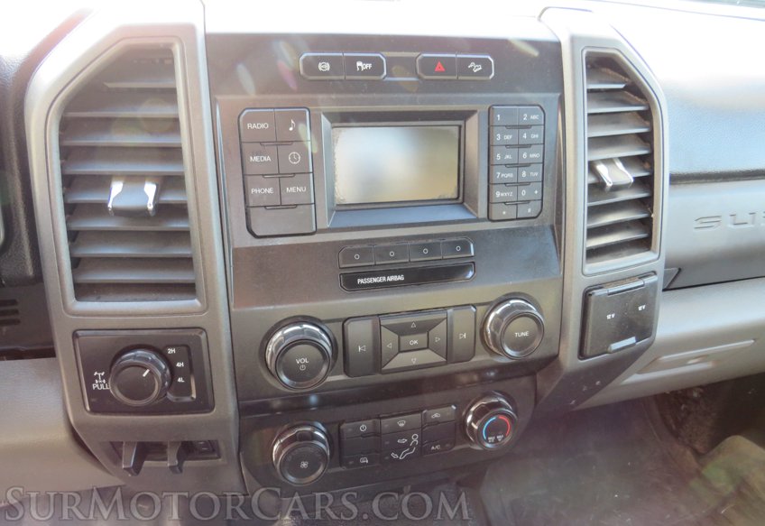 2019 Ford Super Duty F-350 SRW - Image 40