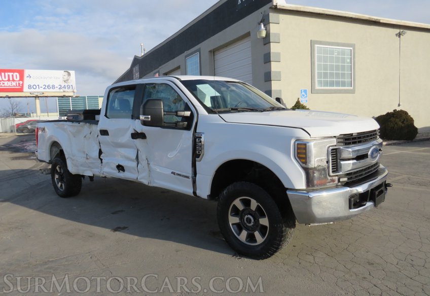 2019 Ford Super Duty F-350 SRW - Image 3