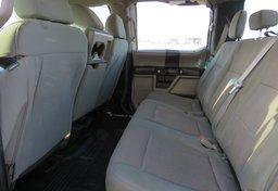 2019 Ford Super Duty F-350 SRW - Image 31