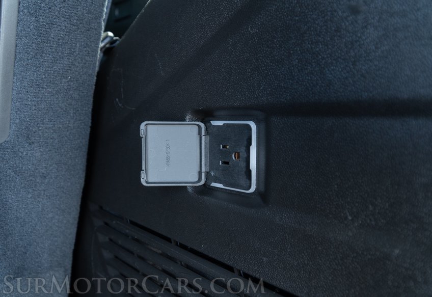 2021 Chevrolet Tahoe - Image 38