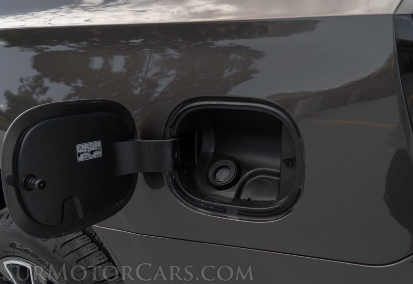 2021 Chevrolet Tahoe - Image 25