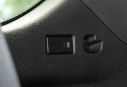 2021 Chevrolet Tahoe - Image 40