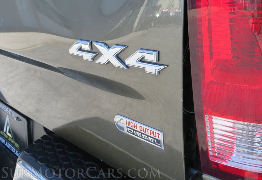 2012 Ram 3500 - Image 17