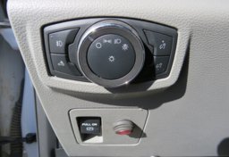 2020 Ford F-150 - Image 37