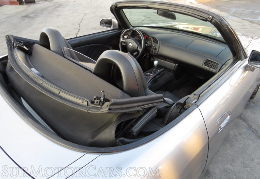 2001 Honda S2000 - Image 17