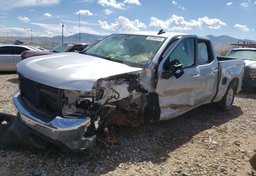 2019 Chevrolet Silverado 1500 - Image 2