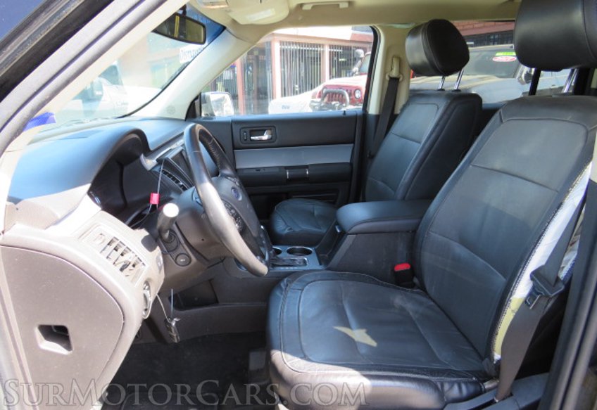 2014 Ford Flex - Image 24