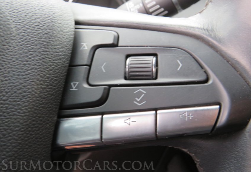 2020 Cadillac XT4 - Image 31