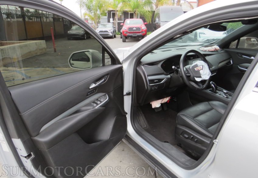 2020 Cadillac XT4 - Image 21