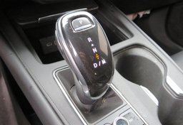 2020 Cadillac XT4 - Image 38