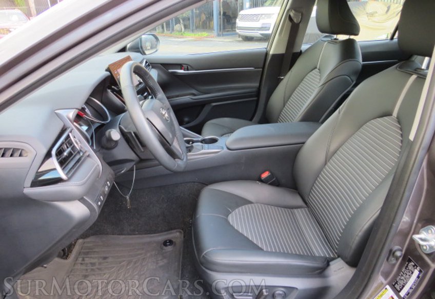 2023 Toyota Camry - Image 24