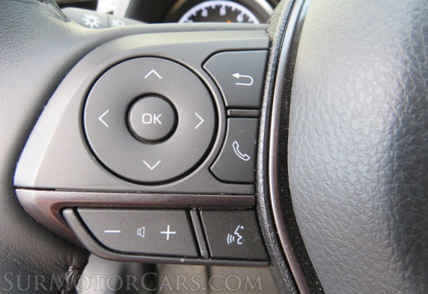 2023 Toyota Camry - Image 34