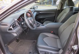 2023 Toyota Camry - Image 28