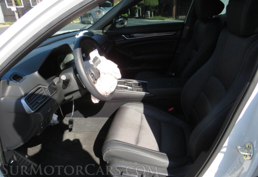 2019 Honda Accord Sedan - Image 26